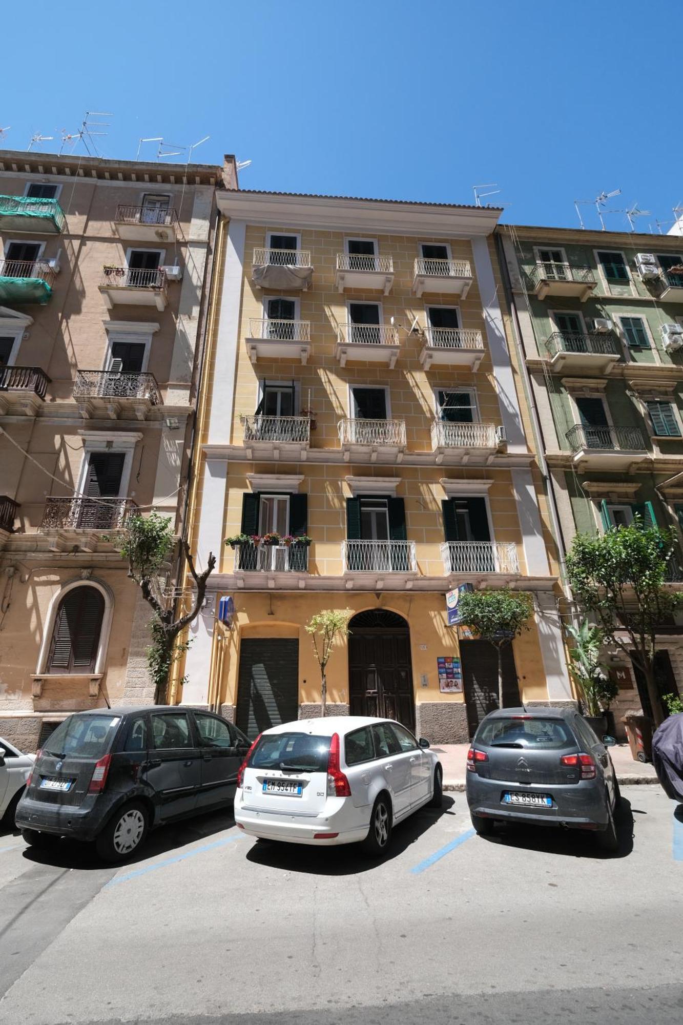 Il Poggiolo Fiorito Hotel Taranto Exterior foto