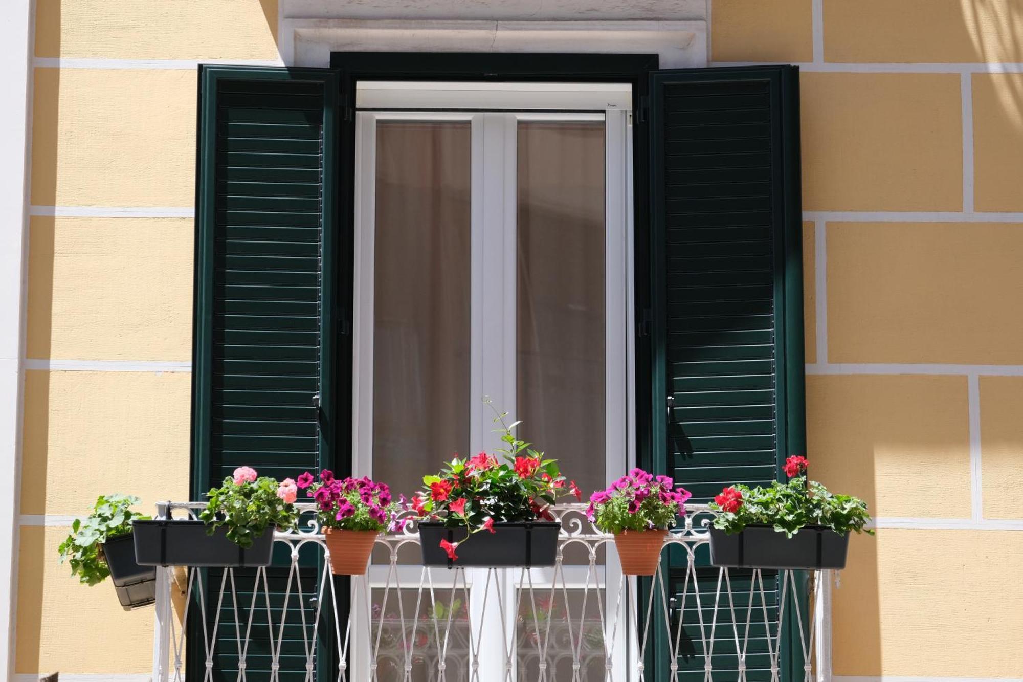 Il Poggiolo Fiorito Hotel Taranto Exterior foto